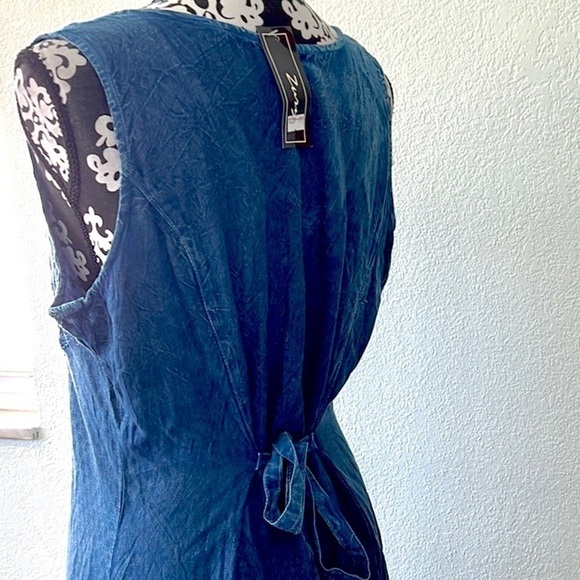 NWT,Zury Casual Dress, Beautiful Embroidery, Slimming Back-Tie, M/L - Picture 3 of 8
